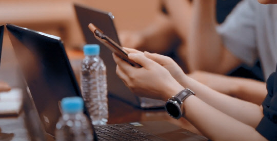 삼성전자 공식 유튜브 캡처 화면.